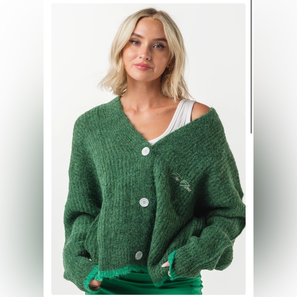 ACTA Tee Time - Cozy Green Cardigan